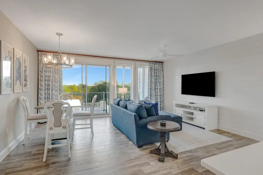 Completely Renovated 4th Floor Unit: Welcoming Open Living, Quartz Kitchen, 1 Bed, 2 Baths at Sandestin Golf and Beach Resort! - Image 1
