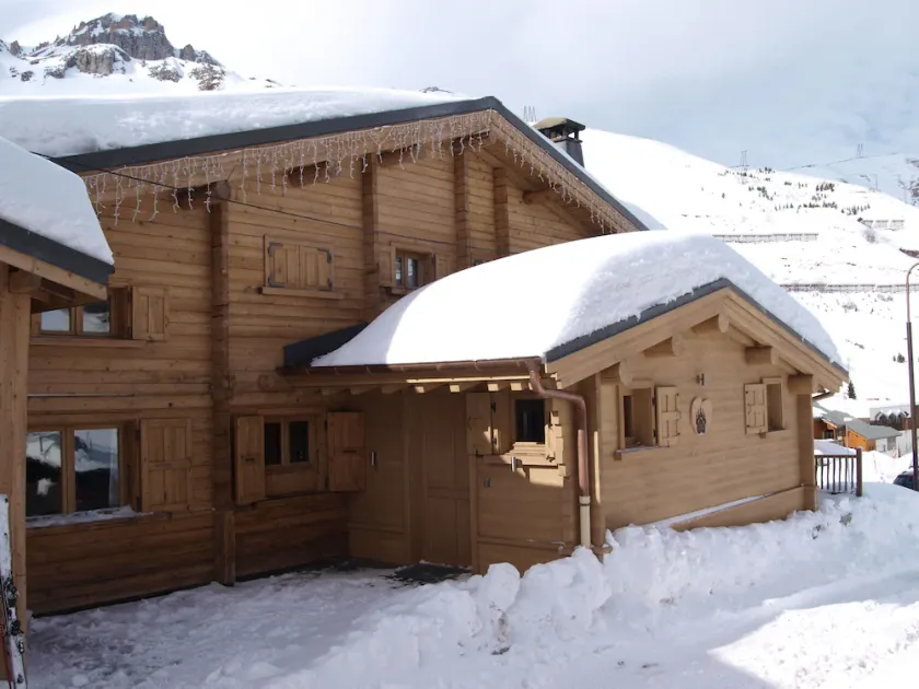 LUXURY CHALET med jacuzzi og sauna i hjertet af TIGNES på 2100 m SKIS AUX PIEDS - Image 1