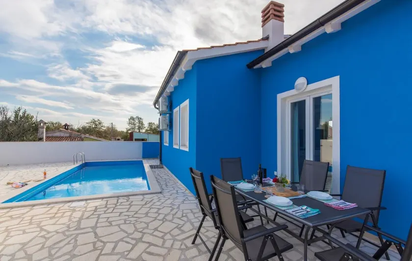 Blue Holiday House med privat pool - Image 1