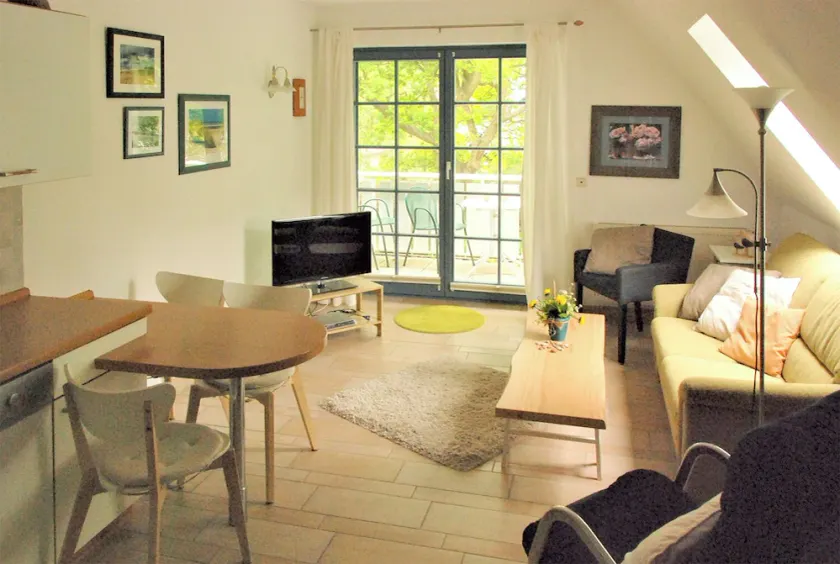 Confortável Apartamento de Animais de Estimação no Parque de Carvalho, Max. 3 Pessoas, Wlan - Image 1