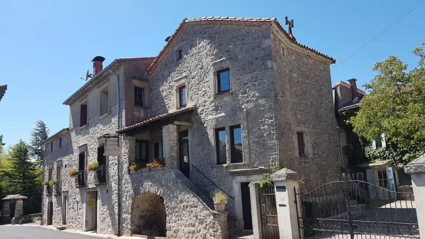 Charmant Gîte au Coeur du Caylar - Image 1