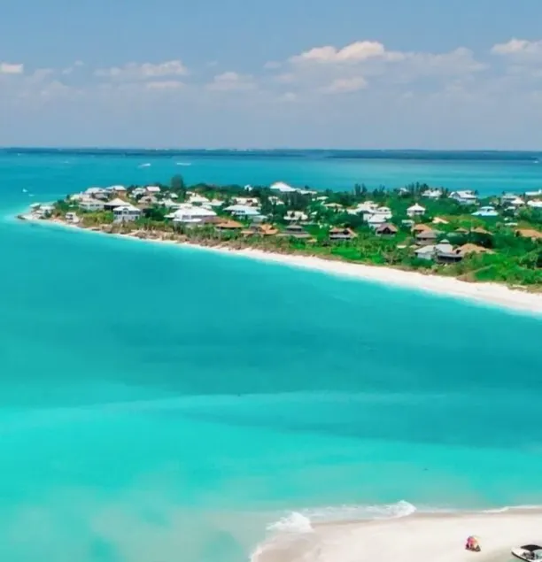 Luxury Beach Condo Located On The Bay In A Tropical Oasis!!! - Image 1