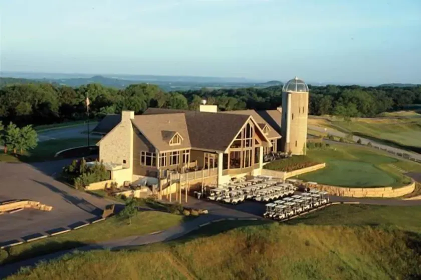 Eagle Ridge Resort and Spa - Image 1