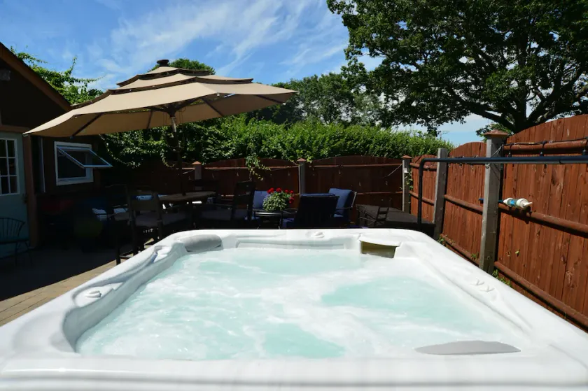 Spacious Craftsman w/ Casco Bay Views. Hot Tub, Patio, Easy Access to Old Port - Image 1