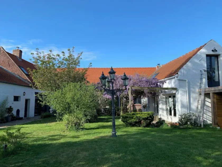 Renovated farmhouse 300M2 Nature, silence and well-being - Image 1