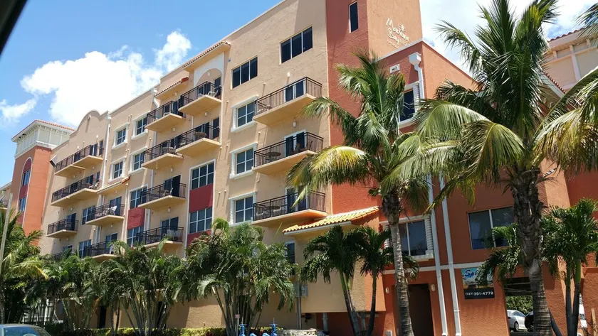 Vacation Location Madeira Bay Resort Unit 407! - Image 1