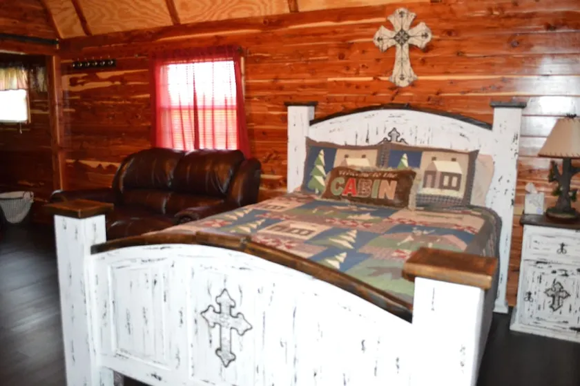 Rocky Top Winery Cabin # 2 - Image 1