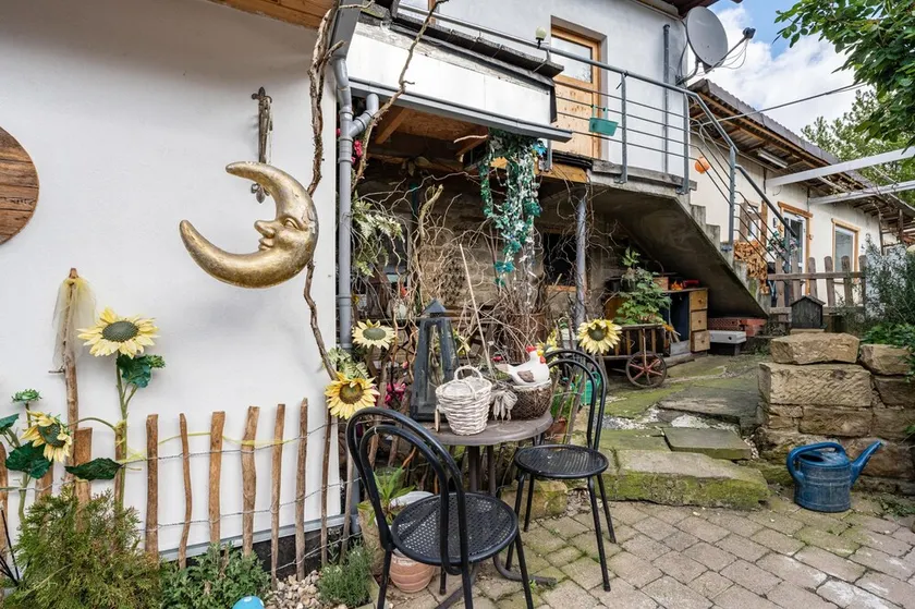 Monolocale 'Hobbit Lounge' con piscina condivisa, terrazza privata e Wi-Fi - Image 1