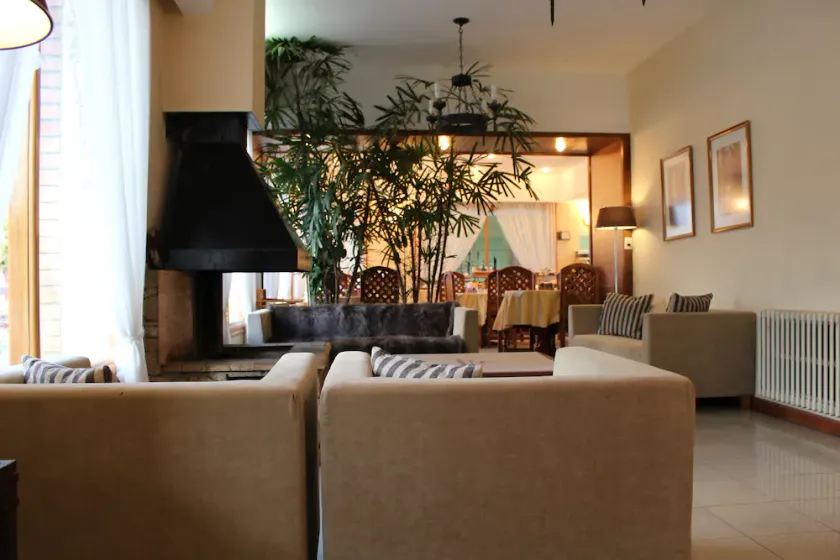 Hosteria Angelina - Image 1