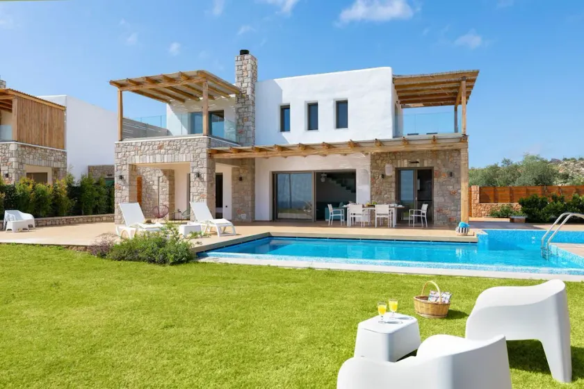 Villa Mitsis - Three Bedroom Villa, Sleeps 6 - Image 1