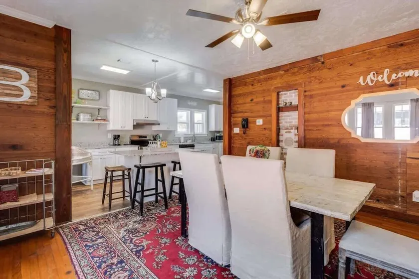 Miazza Cottage in Gulfport - Image 1