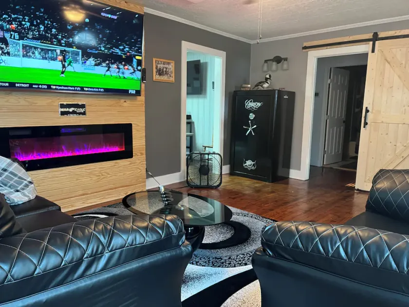 Premier lodging at Reelfoot lake , First class upgrade! - Image 1