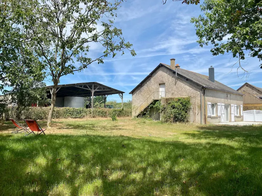Alquiler vacacional: casa tranquila con jardín cerca de Nantes, ideal familias, WiFi y juegos incluidos - Image 1