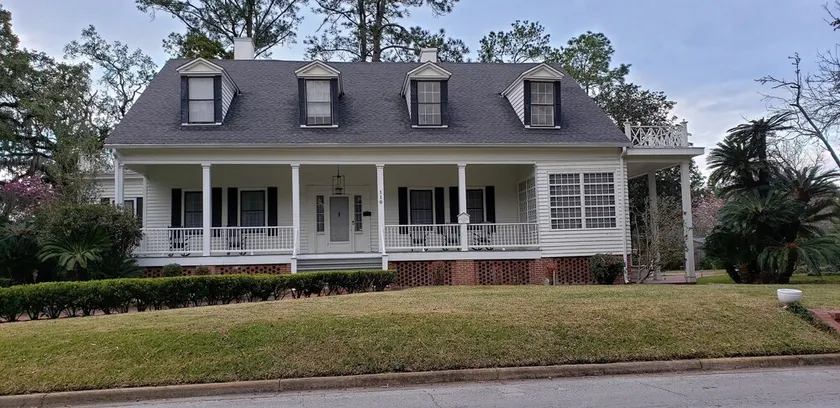The Budd-Pafford House - The Exploration Suite - Image 1