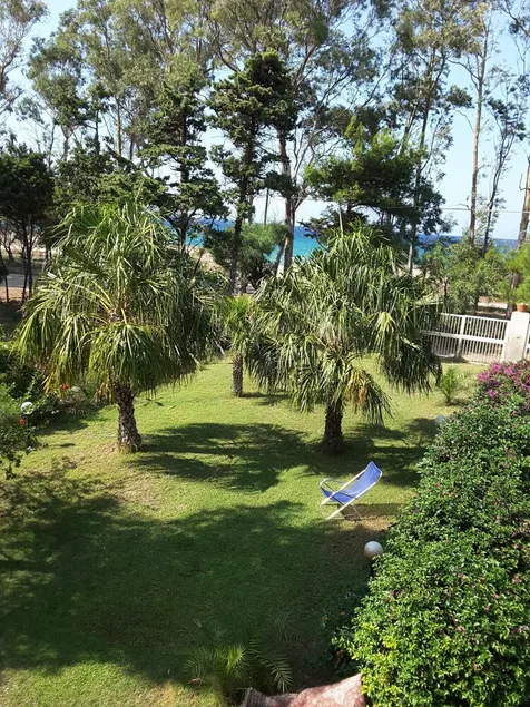 beachvilla foran de eoliske øer nær milazzo - Image 1