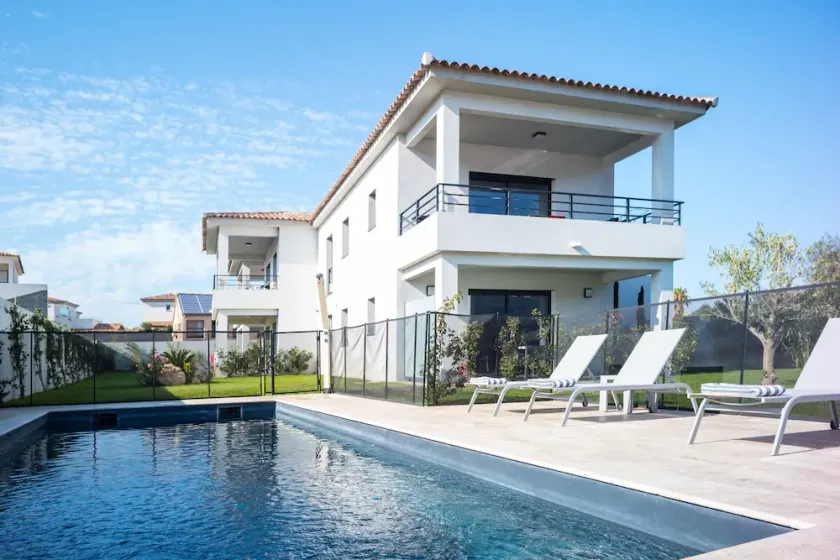 Appartement T3 charme, tout confort avec piscine, à ILE-ROUSSE - Image 1
