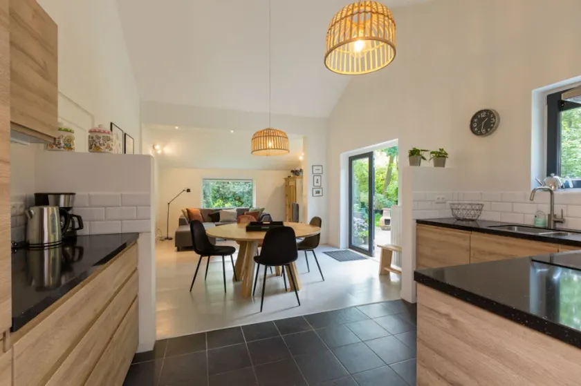 Holiday Home in Dishoek near Southern Beach - Image 1