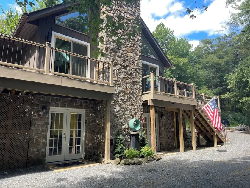 Woodland Oasis - Quick access to the Potomac River and the C&O Canal Tow Path! - Image 1