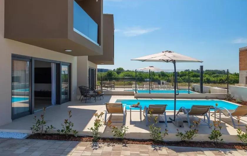 Villa Villa Esmeralda II - Image 1