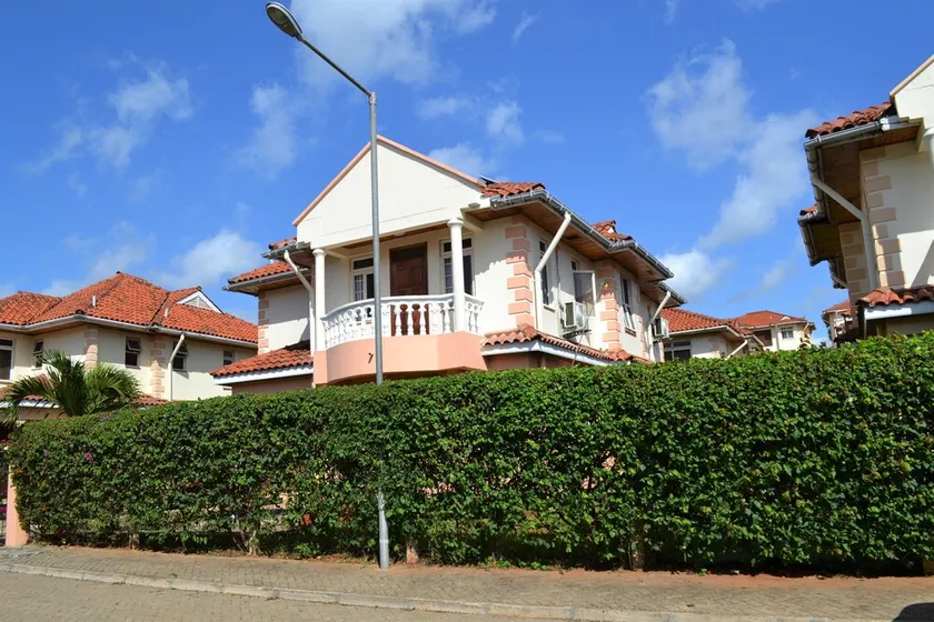 Rhino Residence - Image 1