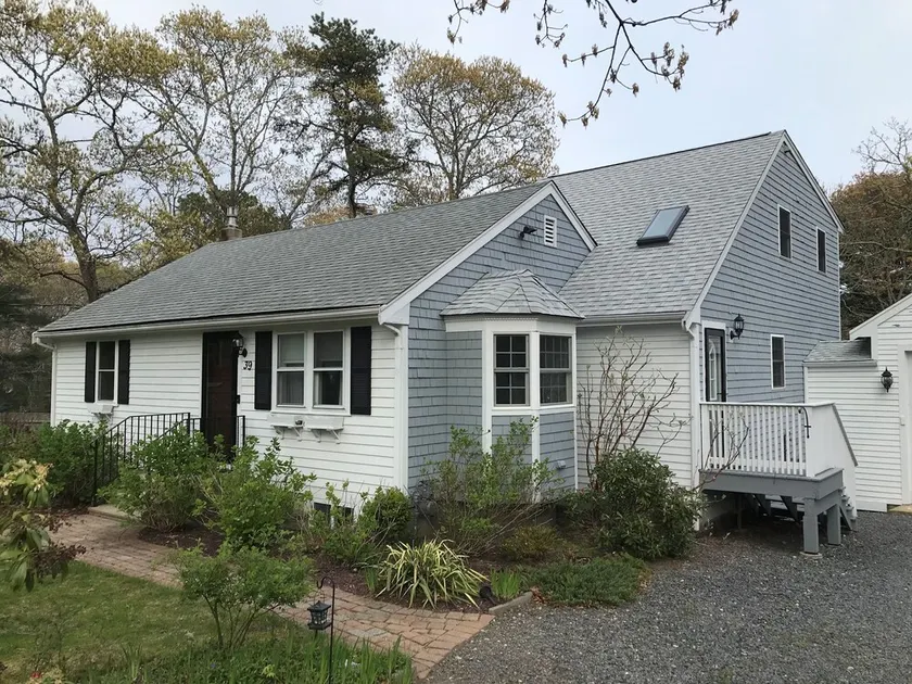 Cape Cod Getaway - close to beaches, shopping and more - Image 1