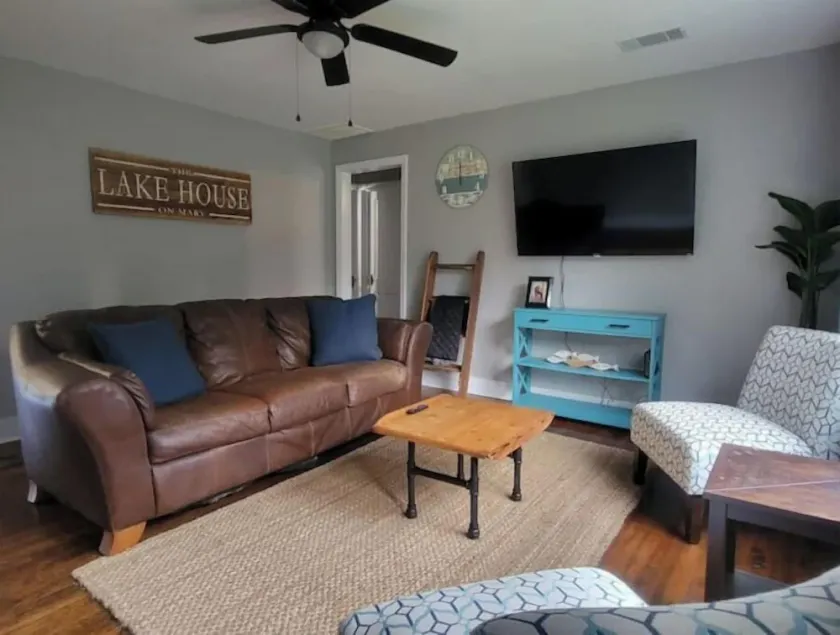 The Lake House on Mary - Image 1