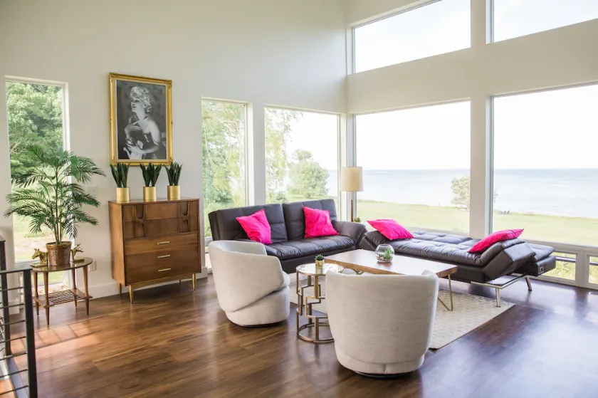 Gorgeous Lake Michigan Beach Home for 6: Incredible Views,  By Whistling Straits - Image 1