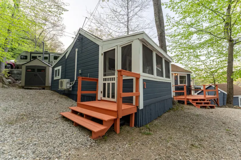 Lake View Cabin in Alton Bay Now featuring Lake Access, AC/ TV/ WiFi - Image 1