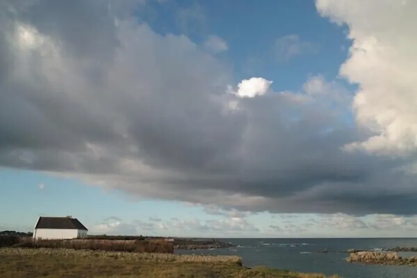 Ocean view from the living room and bedroom - Image 1