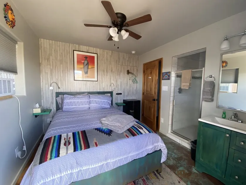 Glamping Studio Room Spectacular Lake Views - Image 1