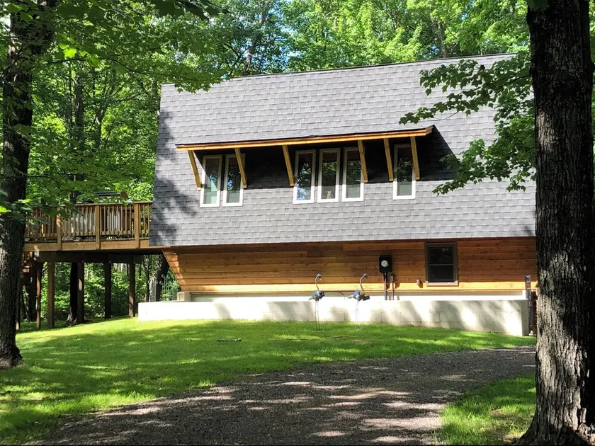 Welcome to your own private Woodland Retreat!! - Image 1