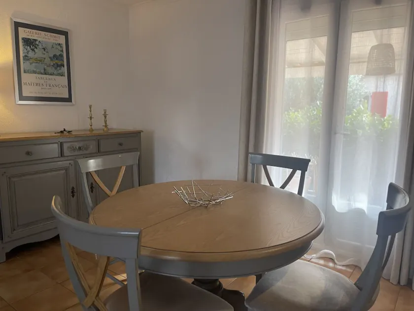 Pleasant house for 4 7 km from the Nimes arena and 15 km from the Pont du Gard - Image 1