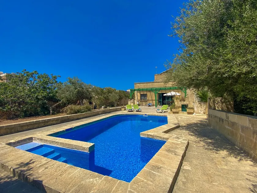 First Class Villa Xini - Image 1