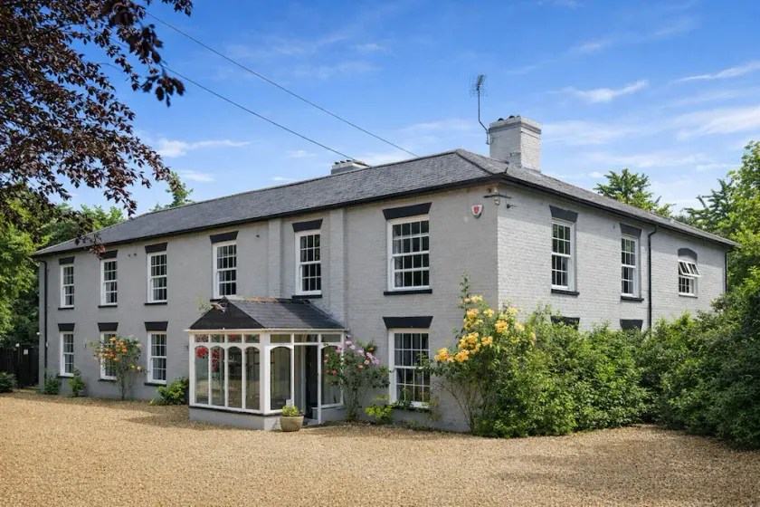 Stubbs House, Loddon, sleeps 20, 2 hot tubs - Image 1