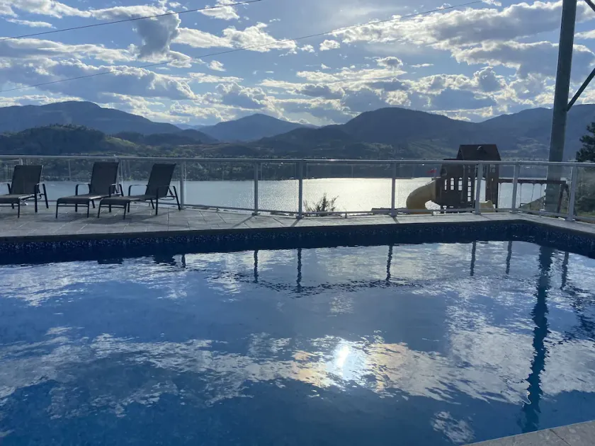 Lake view with pool - Image 1