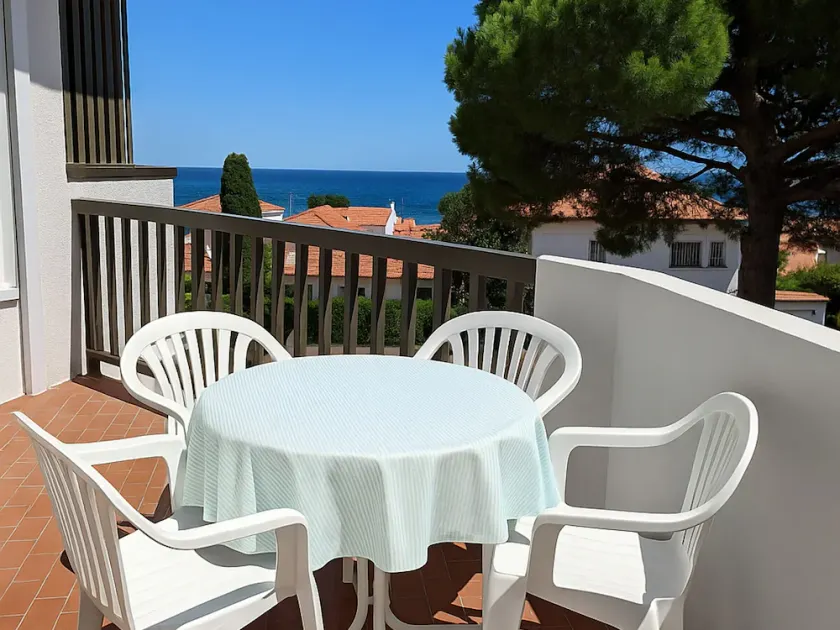 Appartement au Racou à 100m de la plage avec piscine et parking - FR-1-732-7 - Image 1