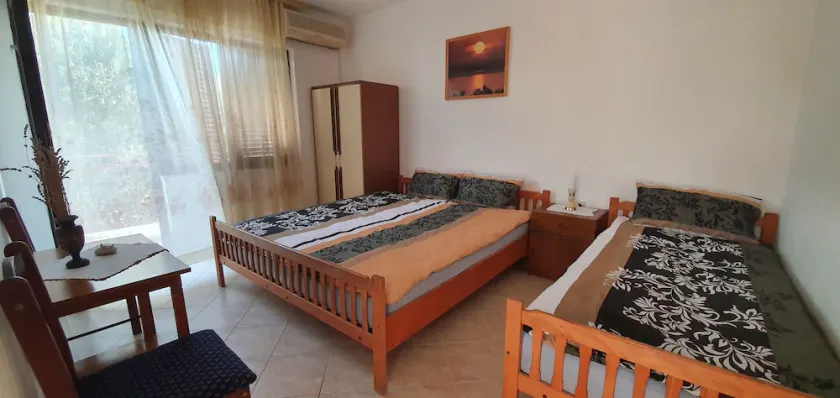 2-Zimmer-Ferienwohnung mit Terrasse Podaca (Makarska) (A-6055-a) - Image 1