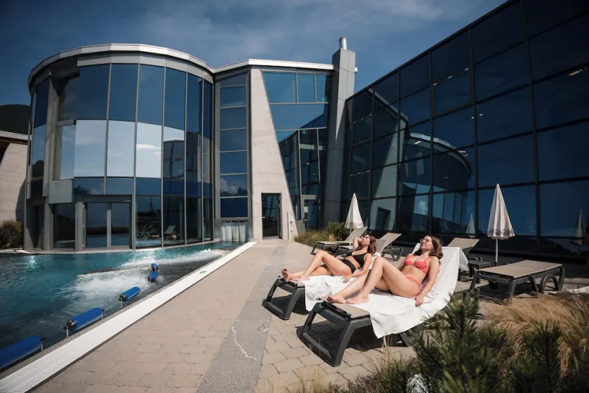 Maison des Sports - Image 1