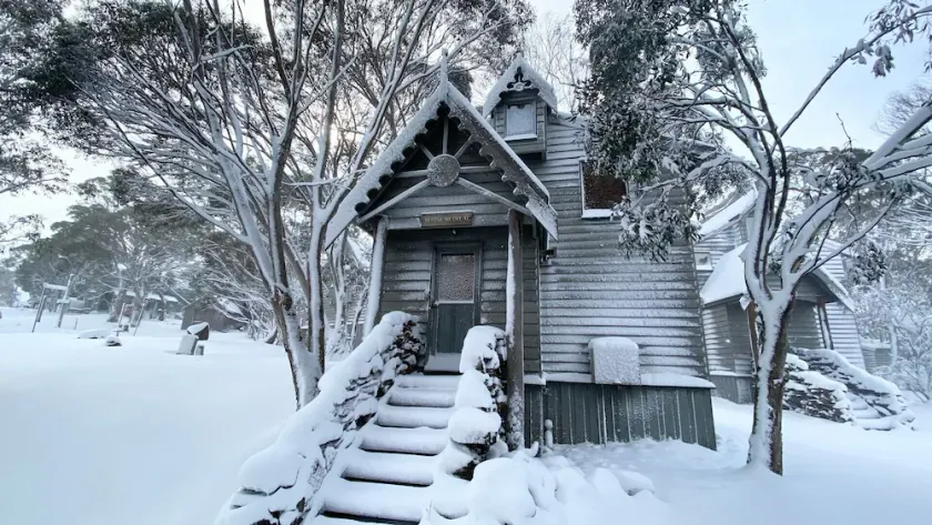 Alpine Retreat - Image 1