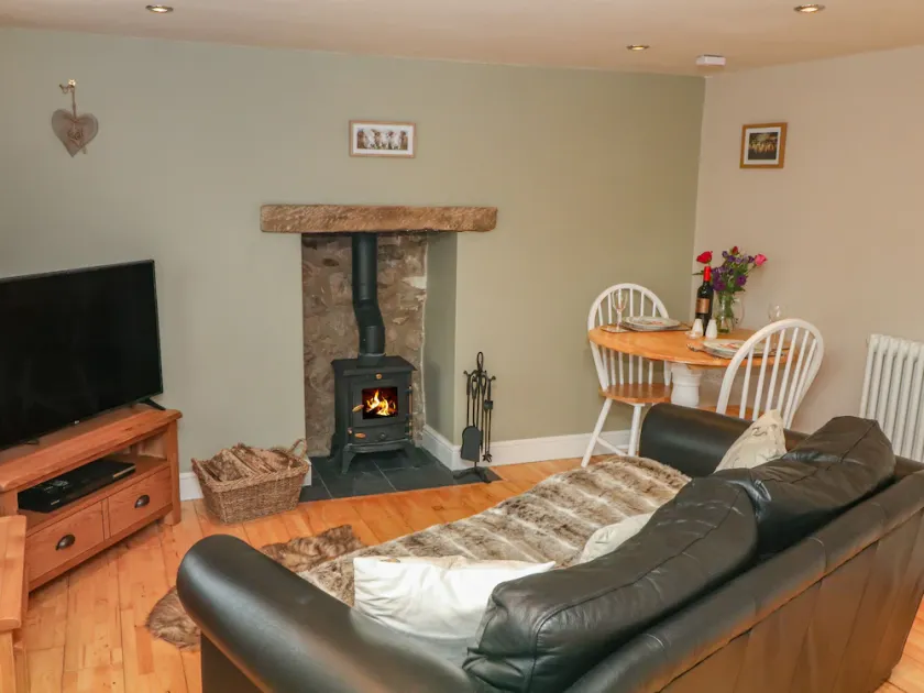 The Snug - Image 1