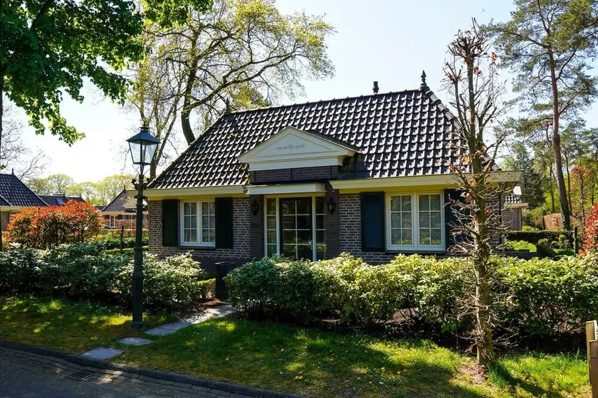 Fully equipped villa for 8 with outdoor sauna! - Image 1