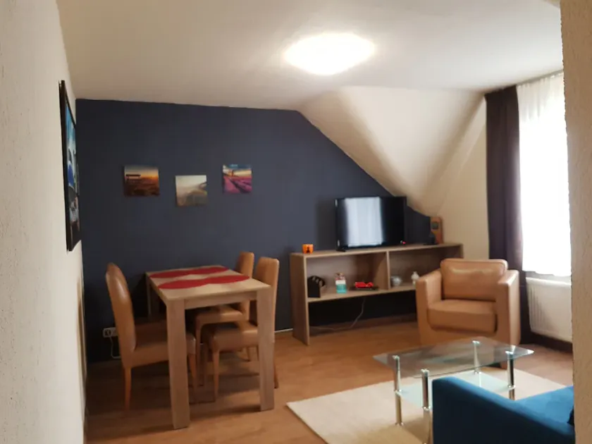 Vacation apartment for 4 max. 5 persons in Arnstadt incl. parking space Wallbox - Image 1