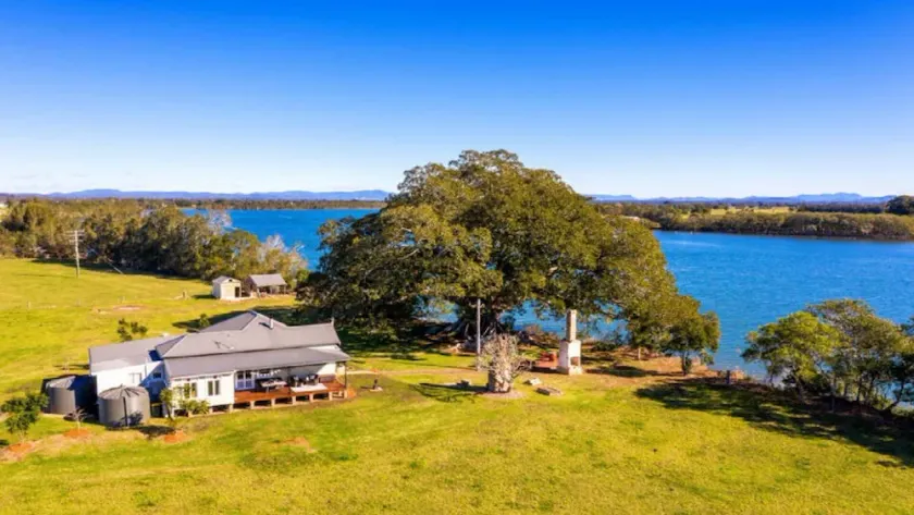Fig Tree Farm Cottage - Riverfront Retreat On The Manning River - Image 1