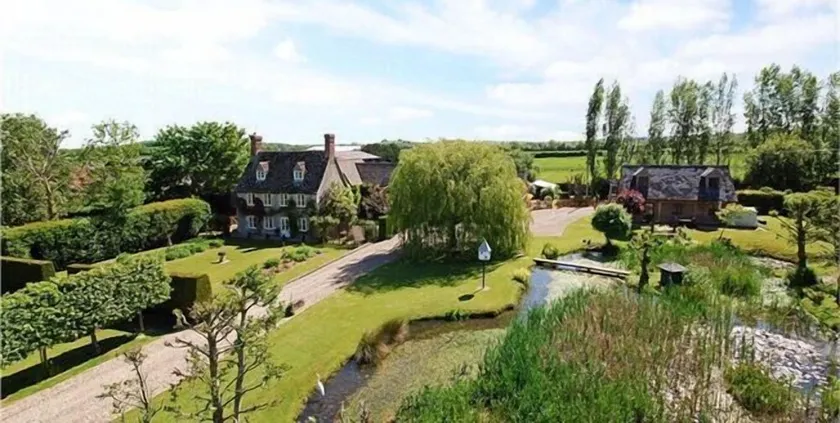 Ländliches Cotswold Cottage auf dem Gelände des schönen Nell House - Image 1