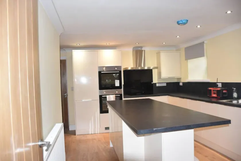 4br-sleeps14-parking-lakedistrict - Image 1