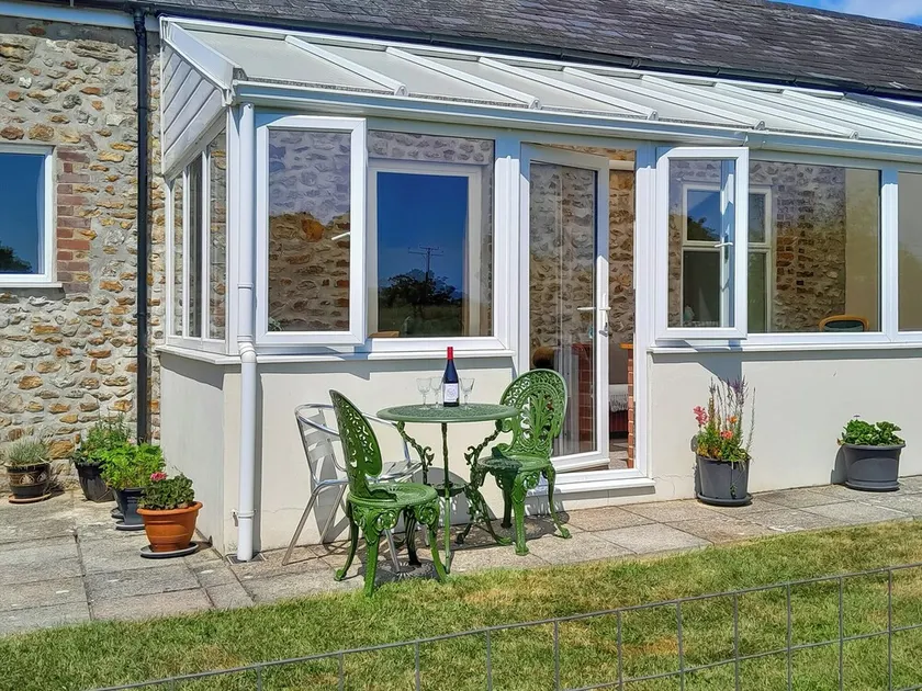 Alojamiento de 2 habitaciones en Bettiscombe - Image 1
