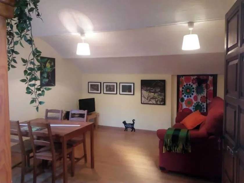 202A Ático con encanto  - Centro Villaviciosa - Image 1