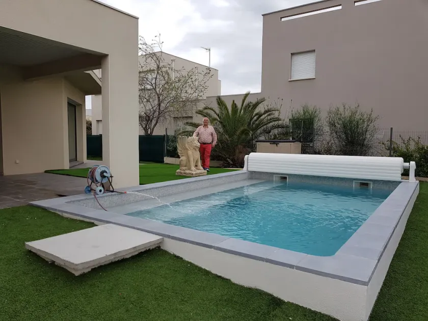 den \"MAZAL\" Rummelige villa 180m² med opvarmet pool, og 100 m fra STRAND - Image 1
