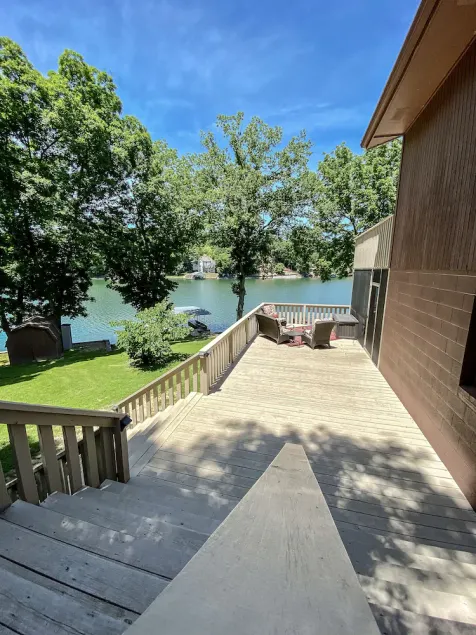 Kindra’s Lake House – Lakefront w/ Dock, Screened Porch, Pet Friendly, MTB - Image 1