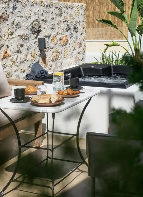 Luxury characteristic village house - Image 1